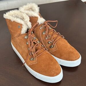 Minnetonka Tan Suede Fur-Lined Booties